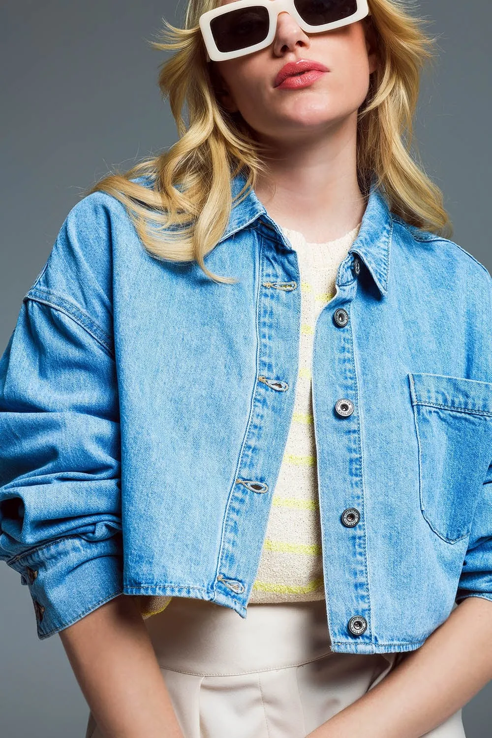 Basic Cropped Denim Jacket In Light Blue With Chest Pocket