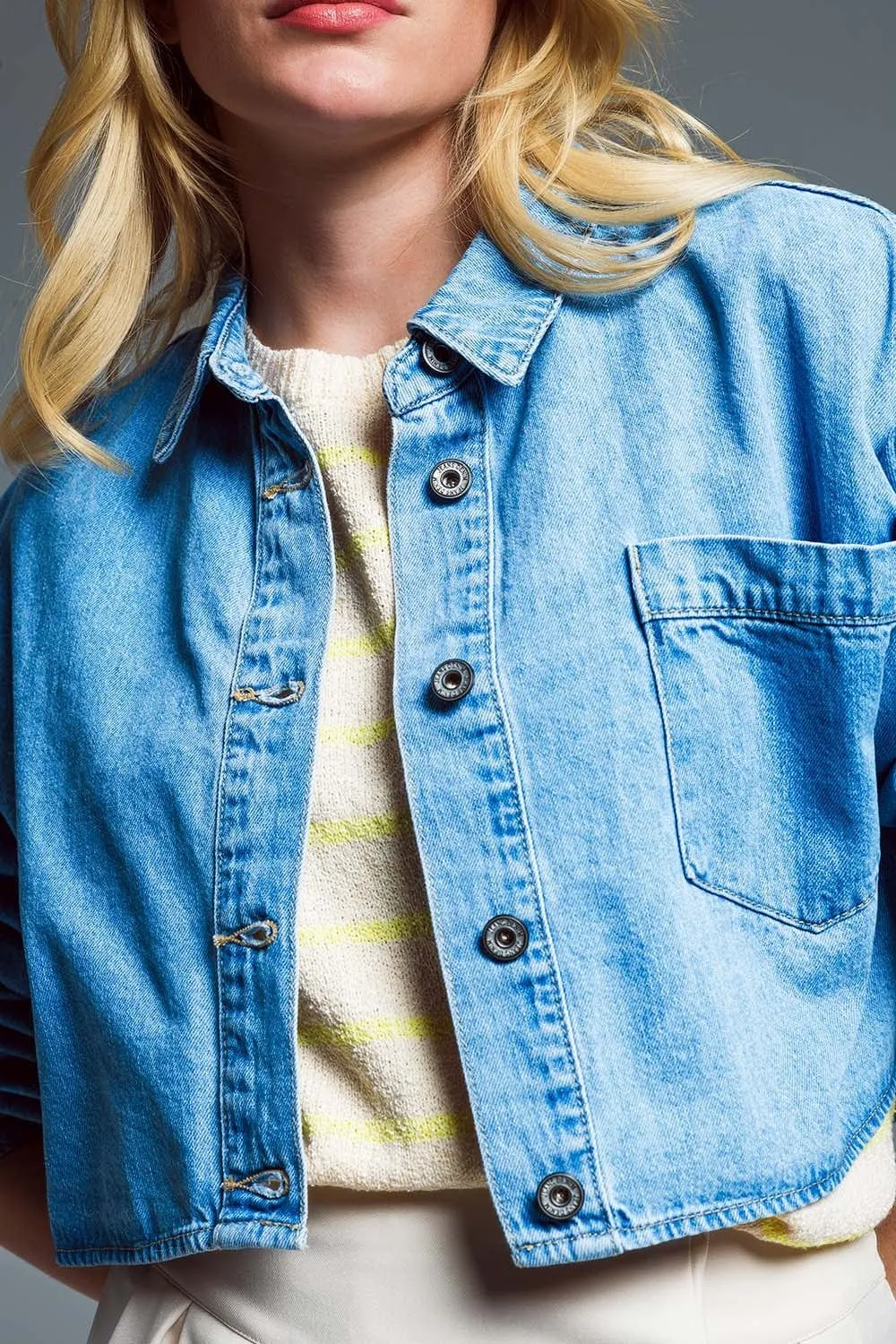 Basic Cropped Denim Jacket In Light Blue With Chest Pocket
